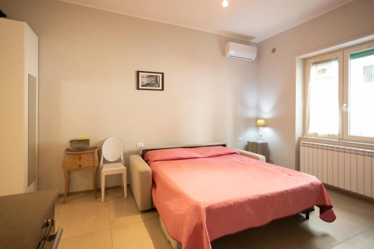 La Casa Degli Angeli Apartment Salerno Luaran gambar