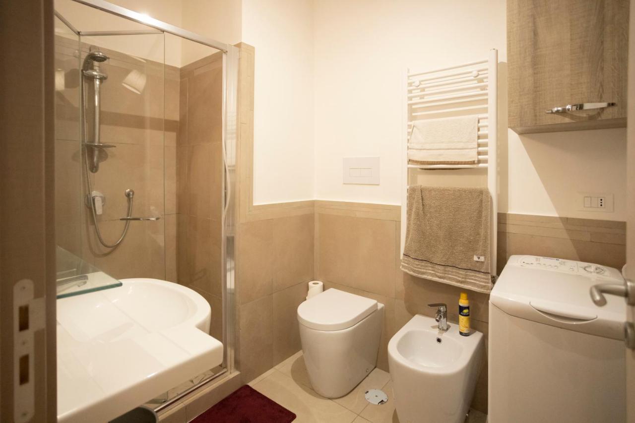 La Casa Degli Angeli Apartment Salerno Luaran gambar